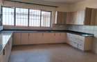 5 Bed Townhouse with En Suite in Kyuna - 2