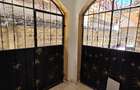 5 Bed Townhouse with En Suite in Lavington - 3