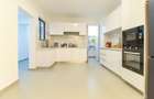 3 Bed Apartment with En Suite in Kilimani - 5