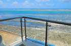 3 Bed Apartment with En Suite at As47 - 12