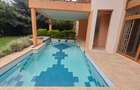 4 Bed Townhouse with En Suite in Lavington - 19