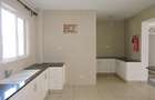 3 Bed Apartment with En Suite in Brookside - 8