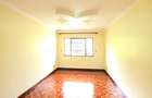 4 Bed Townhouse with En Suite at Lavington - 15
