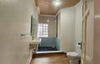 5 Bed House with En Suite in Runda - 11