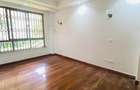 5 Bed Villa with En Suite in Lavington - 7