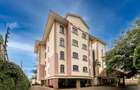 3 Bed Apartment with En Suite at Riverside Drive - 3