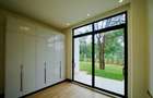 6 Bed Villa with En Suite at 2026-183 - 13