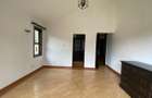 3 Bed House with En Suite in Brookside - 17