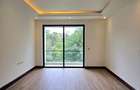 6 Bed Townhouse with En Suite in Kitisuru - 11
