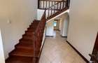 5 Bed Townhouse with En Suite in Lavington - 7