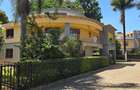 5 Bed Townhouse with En Suite at Lavington Green - 3