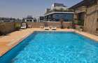 Serviced 2 Bed Apartment with En Suite in Riverside - 12