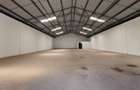 5,000 ft² Warehouse with Service Charge Included in Industrial Area - 3