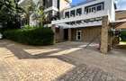 5 Bed Townhouse with En Suite in Lavington - 1