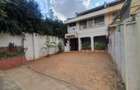 3 Bed Townhouse with En Suite in Parklands - 1
