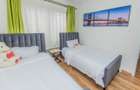 Serviced 1 Bed Apartment with En Suite in Garden Estate - 18