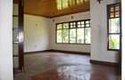 1,577 ft² Commercial Property with Service Charge Included at Hurlingham - 19