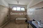 5 Bed Townhouse with En Suite in Lavington - 9