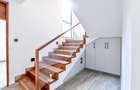 5 Bed Townhouse with En Suite in Lavington - 15