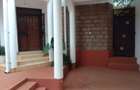 4 Bed Villa with En Suite in Westlands Area - 21