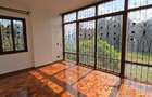 5 Bed Townhouse with En Suite at Convent Drive - 18