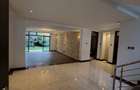 5 Bed Townhouse with En Suite in Lavington - 8