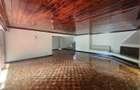 5 Bed Townhouse with En Suite at Lavington - 11