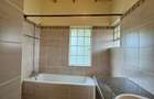 5 Bed Townhouse with En Suite in Rosslyn - 7
