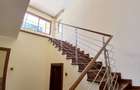 5 Bed Townhouse with En Suite at Lavington - 12