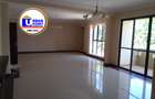 3 Bed Apartment with En Suite in Nyali Area - 3