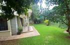 5 Bed Townhouse with En Suite in Lavington - 4