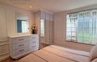 Furnished 1 Bed Apartment with En Suite at Riverside Drive - 17