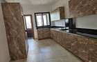 3 Bed Apartment with En Suite at Rhapta Rd - 11