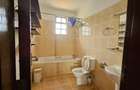 4 Bed Townhouse with En Suite in Kiambu Road - 10