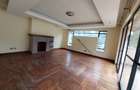 5 Bed Townhouse with En Suite at Convent Drive - 9