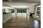 4 Bed House with En Suite at Glory Road - 2