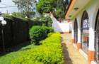 6 Bed Townhouse with En Suite at Muhoya Avenue - 8