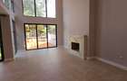 4 Bed House with En Suite at Palm Valley - 14