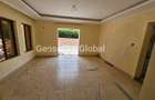 4 Bed House with En Suite in Kitisuru - 1