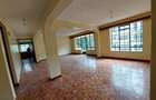 3 Bed Apartment with En Suite at Mbaazi Avenue - 9