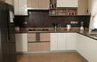 3 Bed Apartment with En Suite in Riverside - 16
