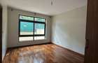 5 Bed Townhouse with En Suite at Lavington Green - 10