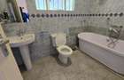 4 Bed House with En Suite in Gigiri - 11