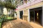 5 Bed Townhouse with En Suite in Lavington - 4
