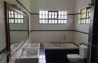 4 Bed Townhouse with En Suite in Spring Valley - 10