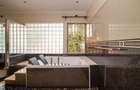 5 Bed House with En Suite in Runda - 17