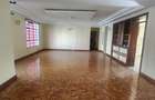 3 Bed Apartment with En Suite in Kilimani - 3