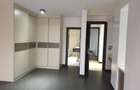 3 Bed Apartment with En Suite at Riverside - 16