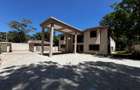 6 Bed House with En Suite in Karen - 16