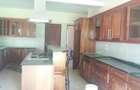5 Bed Townhouse with En Suite in Rosslyn - 16